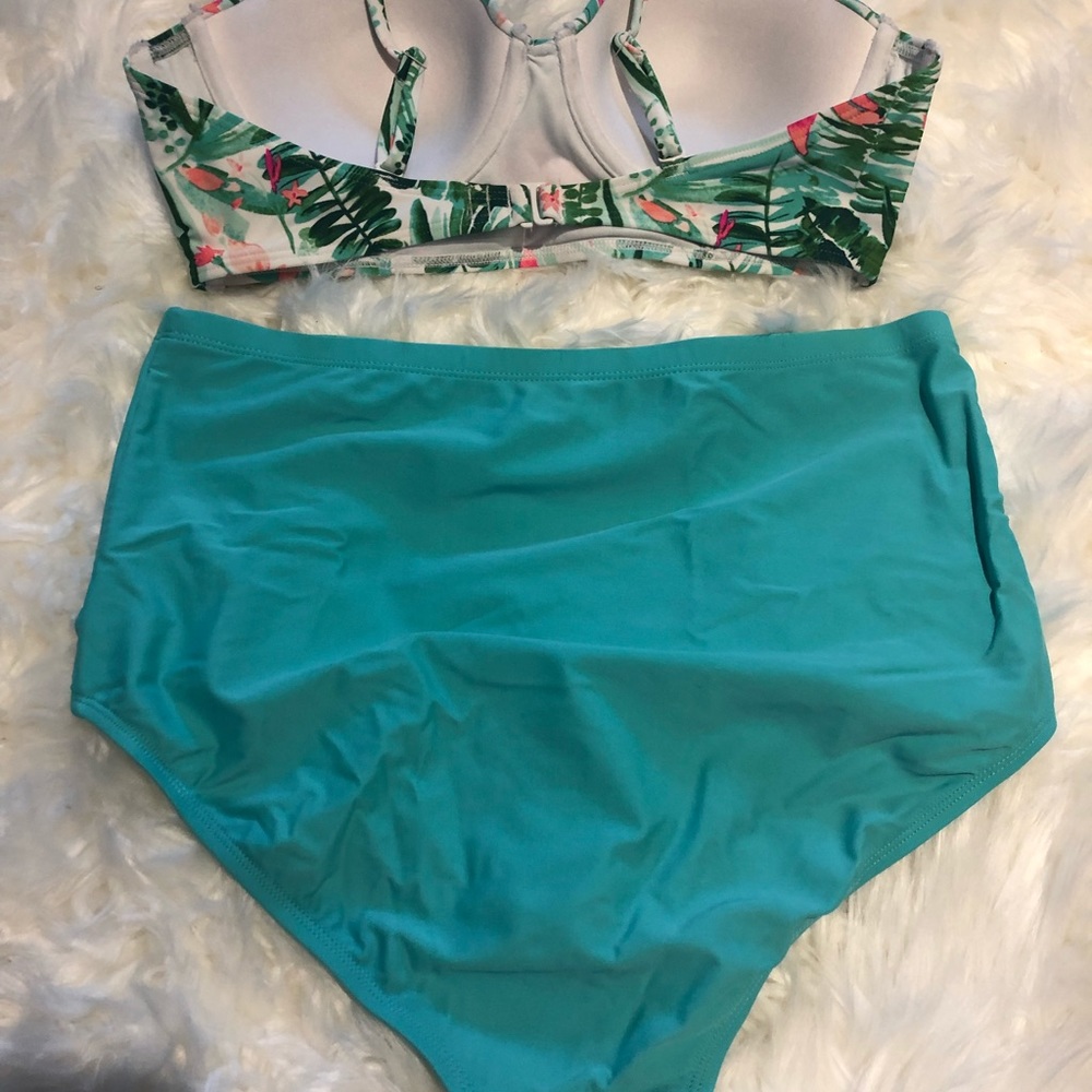Floral Swimsuit - Picture 2 of 2